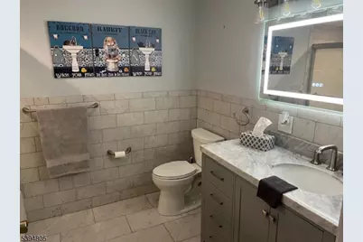 660-672 N Broad St #A20, Elizabeth, NJ 07208 - Photo 12