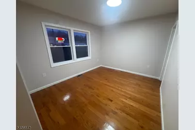 515 W End Ave, Elizabeth, NJ 07202 - Photo 4
