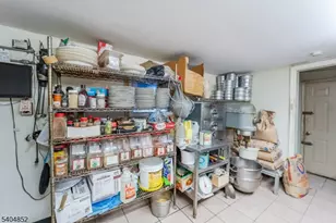 419 Olive St, Branchburg Township, NJ 08853 - Photo 20