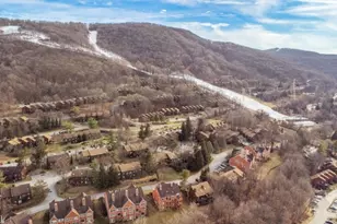 5 Wimbledon Dr, Vernon, NJ 07462 - Photo 2