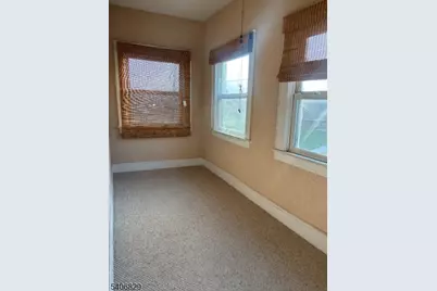 21 Main St, Linden, NJ 07036 - Photo 12