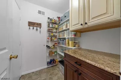 62 Longfield Dr, Hillsborough Township, NJ 08844 - Photo 16