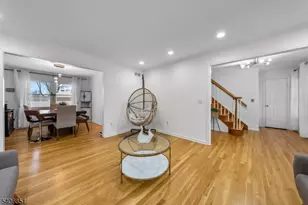 62 Longfield Dr, Hillsborough Township, NJ 08844 - Photo 8