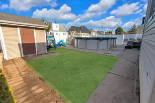 20 Bergen Ave, North Arlington, NJ 07031 - Photo 10