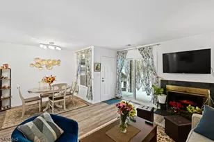 48 Morgan Ct, Bedminster Township, NJ 07921 - Photo 2