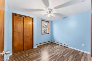 58 Van Buren St, Newark, NJ 07105 - Photo 14