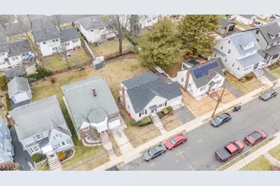 1618 Andrew St, Union Township, NJ 07083 - Photo 36