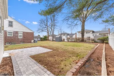 1618 Andrew St, Union Township, NJ 07083 - Photo 32