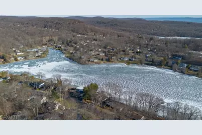 347 High Crest Dr, West Milford, NJ 07480 - Photo 10