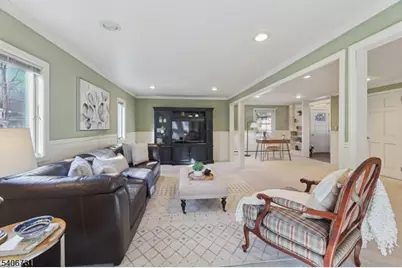 34 Ascot Way, Summit, NJ 07901 - Photo 6