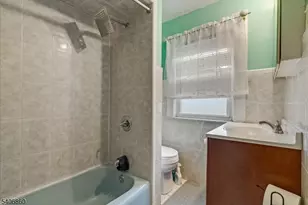 15 Belle Terre Rd, West Orange Township, NJ 07052 - Photo 16