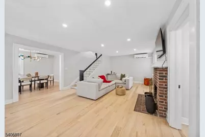 141 Eagle Rock Ave, Roseland, NJ 07068 - Photo 8