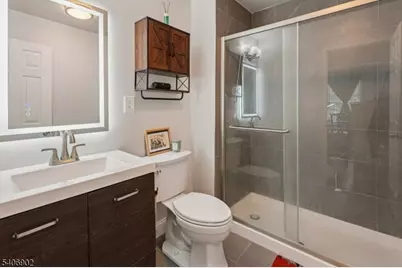 10 Depalma Ct, Franklin Township, NJ 08873 - Photo 30