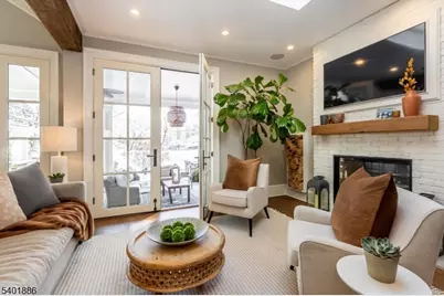 19 Hamilton Rd, Glen Ridge, NJ 07028 - Photo 14