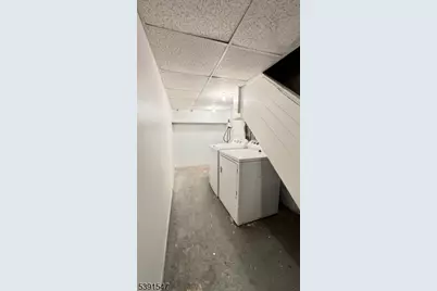 324 Court St, Elizabeth, NJ 07206 - Photo 10