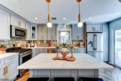 86 Burnside Pl, Wanaque, NJ 07420 - Photo 18