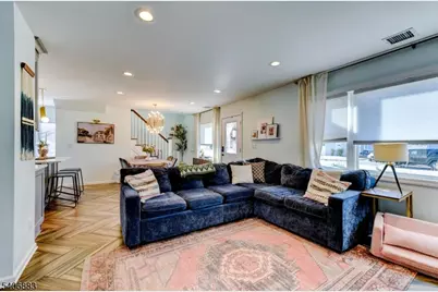 86 Burnside Pl, Wanaque, NJ 07420 - Photo 12