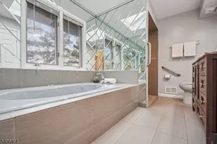 22 Moran Rd, West Orange Township, NJ 07052 - Photo 18