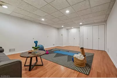 22 Moran Rd, West Orange Township, NJ 07052 - Photo 38