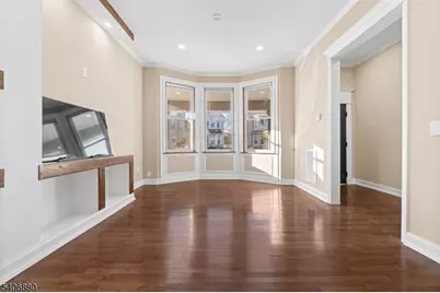 16 Sayre St, Elizabeth, NJ 07208 - Photo 32