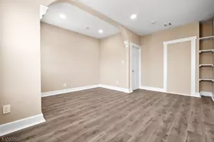 16 Sayre St, Elizabeth, NJ 07208 - Photo 20