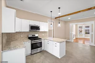 16 Sayre St, Elizabeth, NJ 07208 - Photo 10