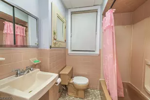 92 Mallory Ave, Jersey City, NJ 07304 - Photo 6