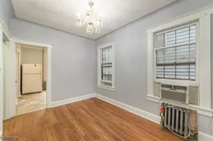 92 Mallory Ave, Jersey City, NJ 07304 - Photo 4