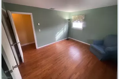 8 Diana Ct, Lebanon Township, NJ 07830 - Photo 8