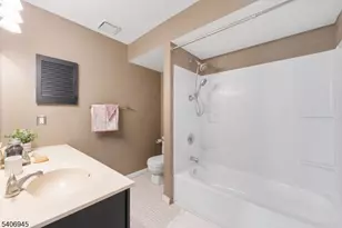 303 Trinity Ct, West Windsor Township, NJ 08540 - Photo 22