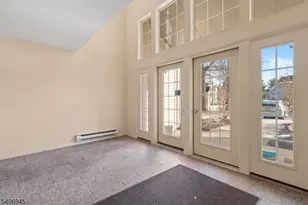 303 Trinity Ct, West Windsor Township, NJ 08540 - Photo 6