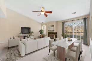 303 Trinity Ct, West Windsor Township, NJ 08540 - Photo 10