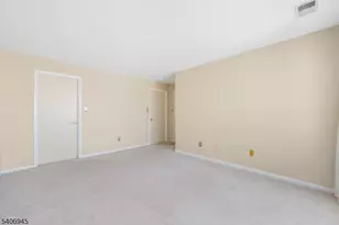 303 Trinity Ct, West Windsor Township, NJ 08540 - Photo 20