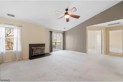 303 Trinity Ct #11, West Windsor Township, NJ 08540 - Photo 12