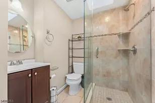 186 10th Ave, Hawthorne, NJ 07506 - Photo 12