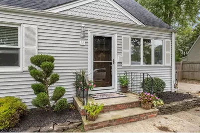 38 Wanaque Ave, Wanaque, NJ 07420 - Photo 2