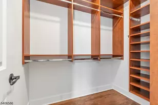 93 Edgewood Dr, Florham Park, NJ 07932 - Photo 18