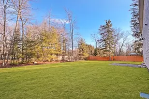 93 Edgewood Dr, Florham Park, NJ 07932 - Photo 32