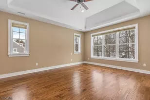 93 Edgewood Dr, Florham Park, NJ 07932 - Photo 16