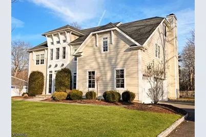 93 Edgewood Dr, Florham Park, NJ 07932 - Photo 34