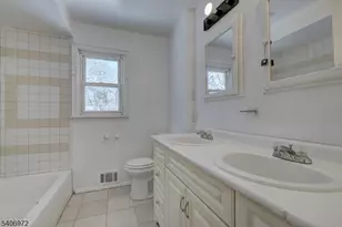 27 Old Short Hills Rd, West Orange Township, NJ 07052 - Photo 14