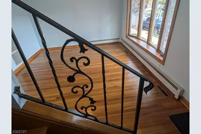 111 E 13th St, Linden, NJ 07036 - Photo 34