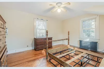 302 Oak Ridge Rd, West Milford, NJ 07438 - Photo 16