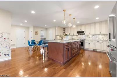 2 Roger Ave, Cranford Township, NJ 07016 - Photo 22