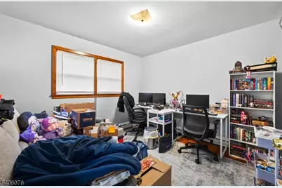 19 Inwood St, Clifton, NJ 07011 - Photo 16