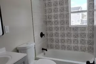 22 Robin Pl, Sayreville, NJ 08859 - Photo 4