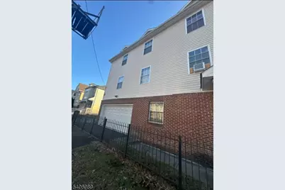 26-28 Clinton Pl, Newark, NJ 07108 - Photo 16
