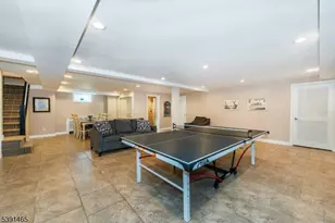 15 St Michaels Pl, Clifton, NJ 07013 - Photo 12