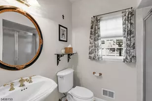 842 Madison Ave, Bridgewater Twp., NJ 08807 - Photo 18