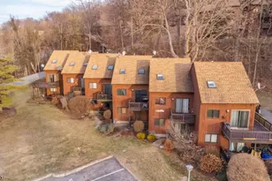 1 Deer Valley Ln, Vernon, NJ 07462 - Photo 18
